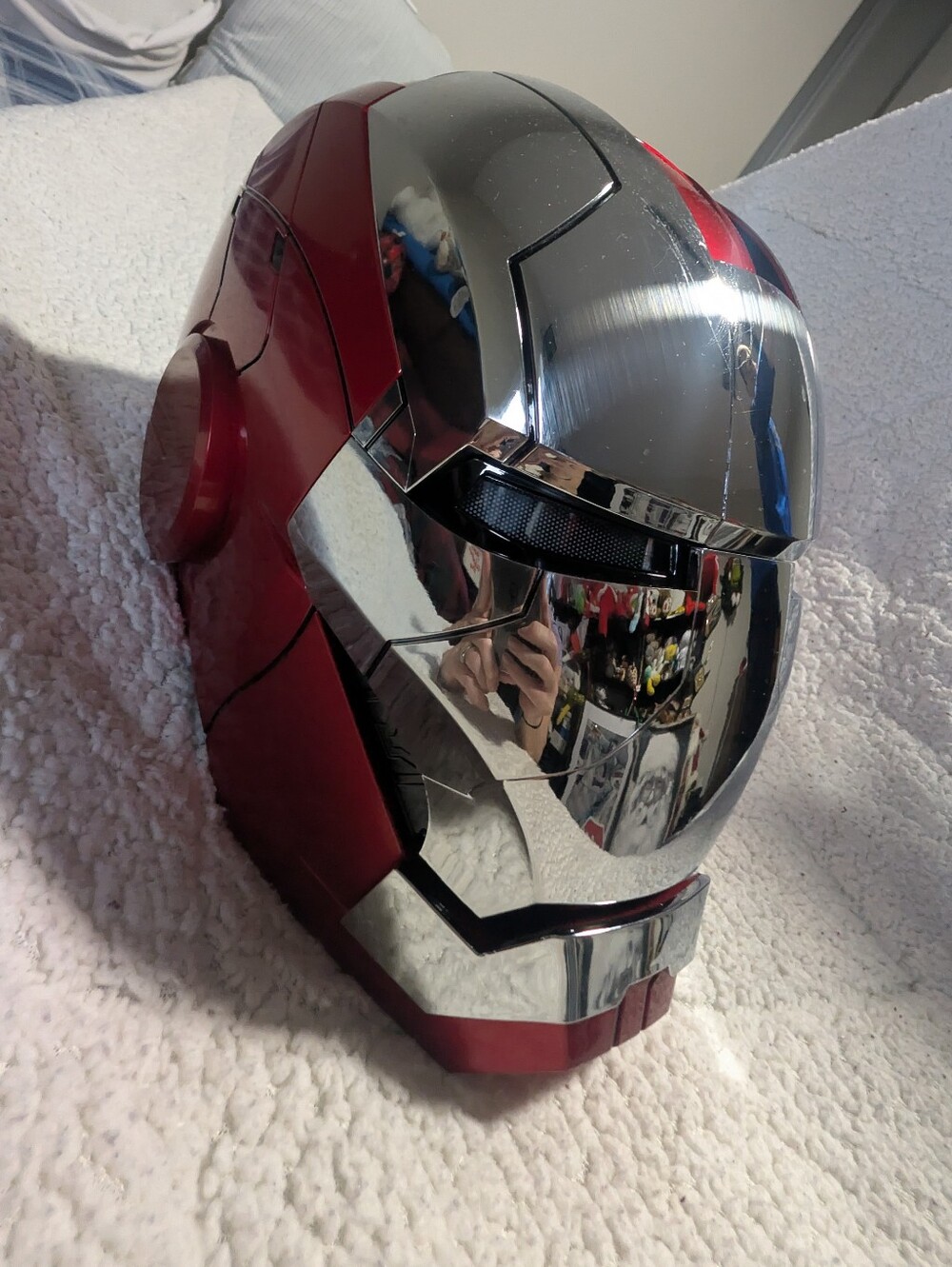 Iron Man Chrome & Red VR Helmet Cover